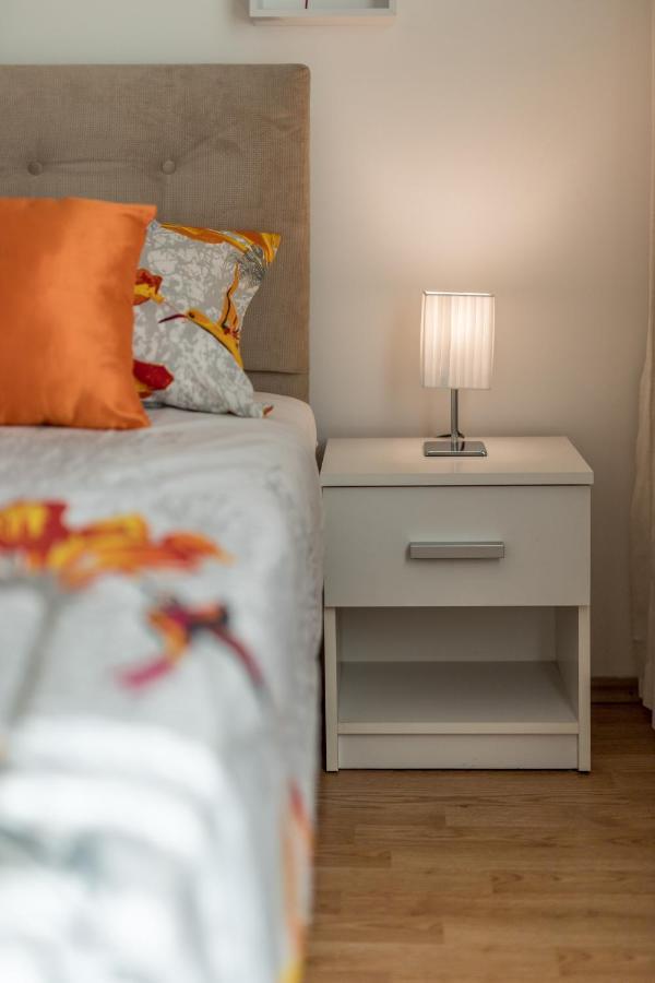 Garden Apartment Dina With Free Parking Сплит Екстериор снимка